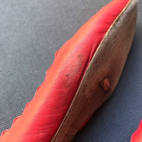 Chloe Scalloped Ballet Flats - Picture 5 of 10